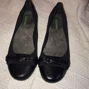 Women's Flats